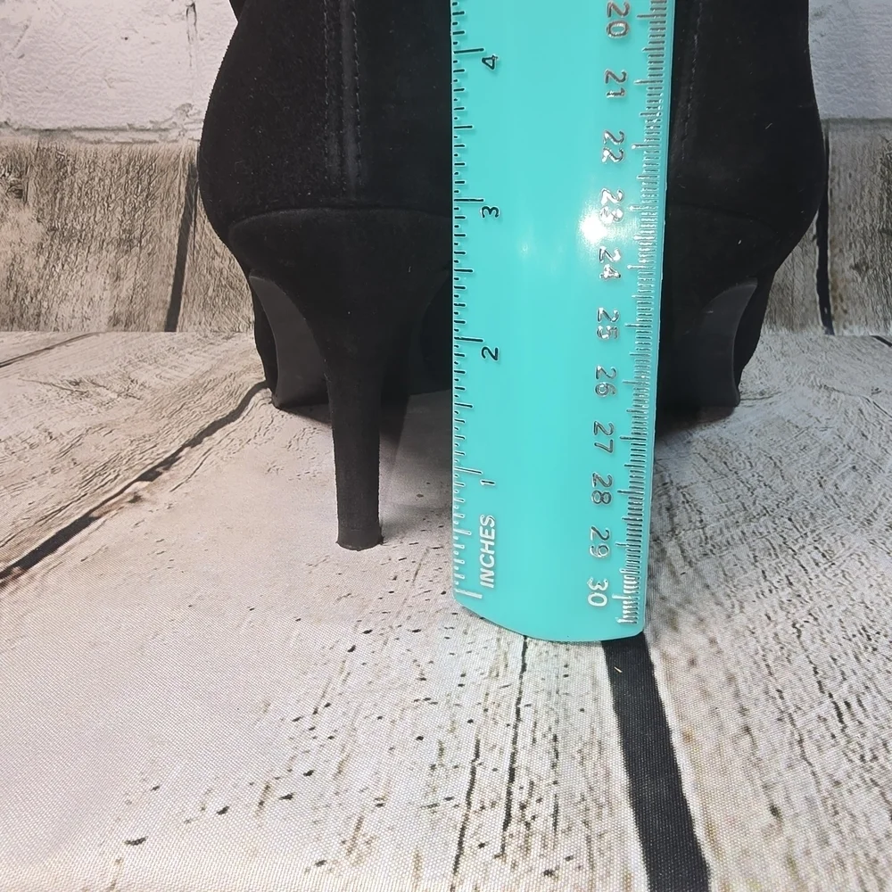 Stuart Weitzman Black Over-the-Knee Suede Tiemodel Almond Toe Womens Boots 9 EUC